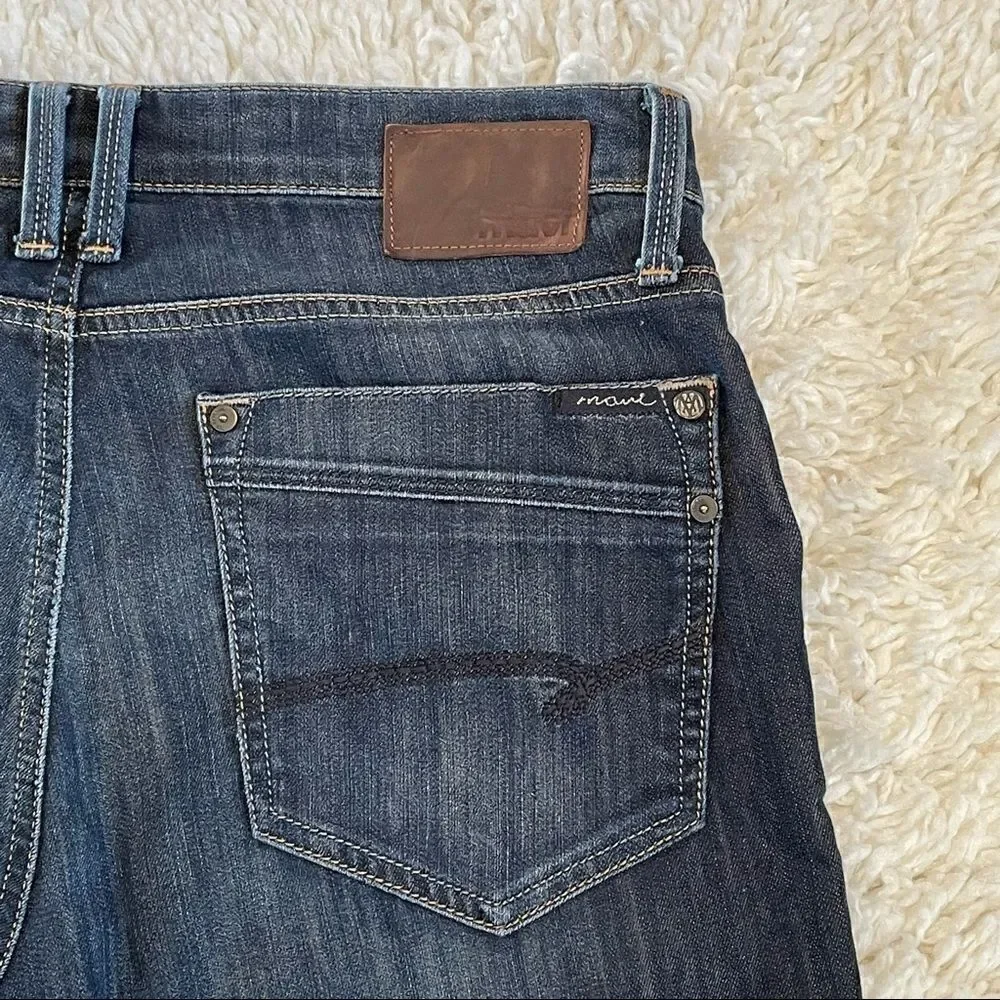 Mavi Zach Straight Tag tailored, now 34X27 Dark Blue, snug waist, loose leg